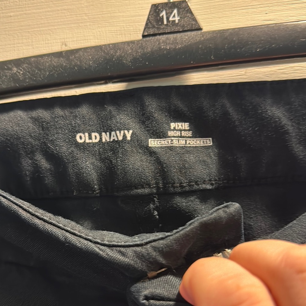 Old Navy Pixie High Rise Pants